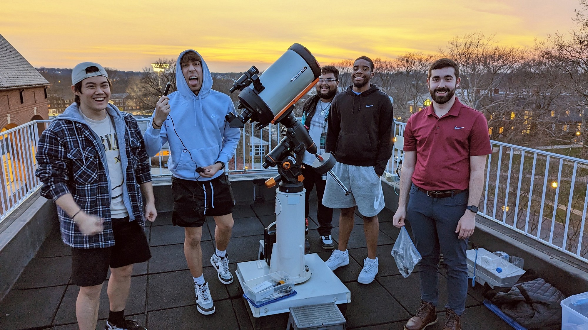 [Spring 2023-Telescope Team 4]