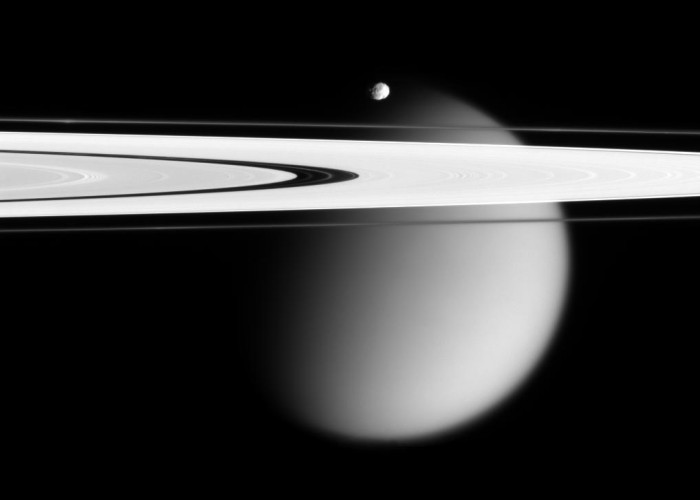 [Cassini-Titan-Epimetheus]