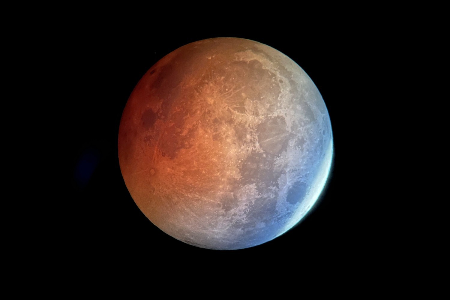 [Total Lunar Eclipse of November 8]