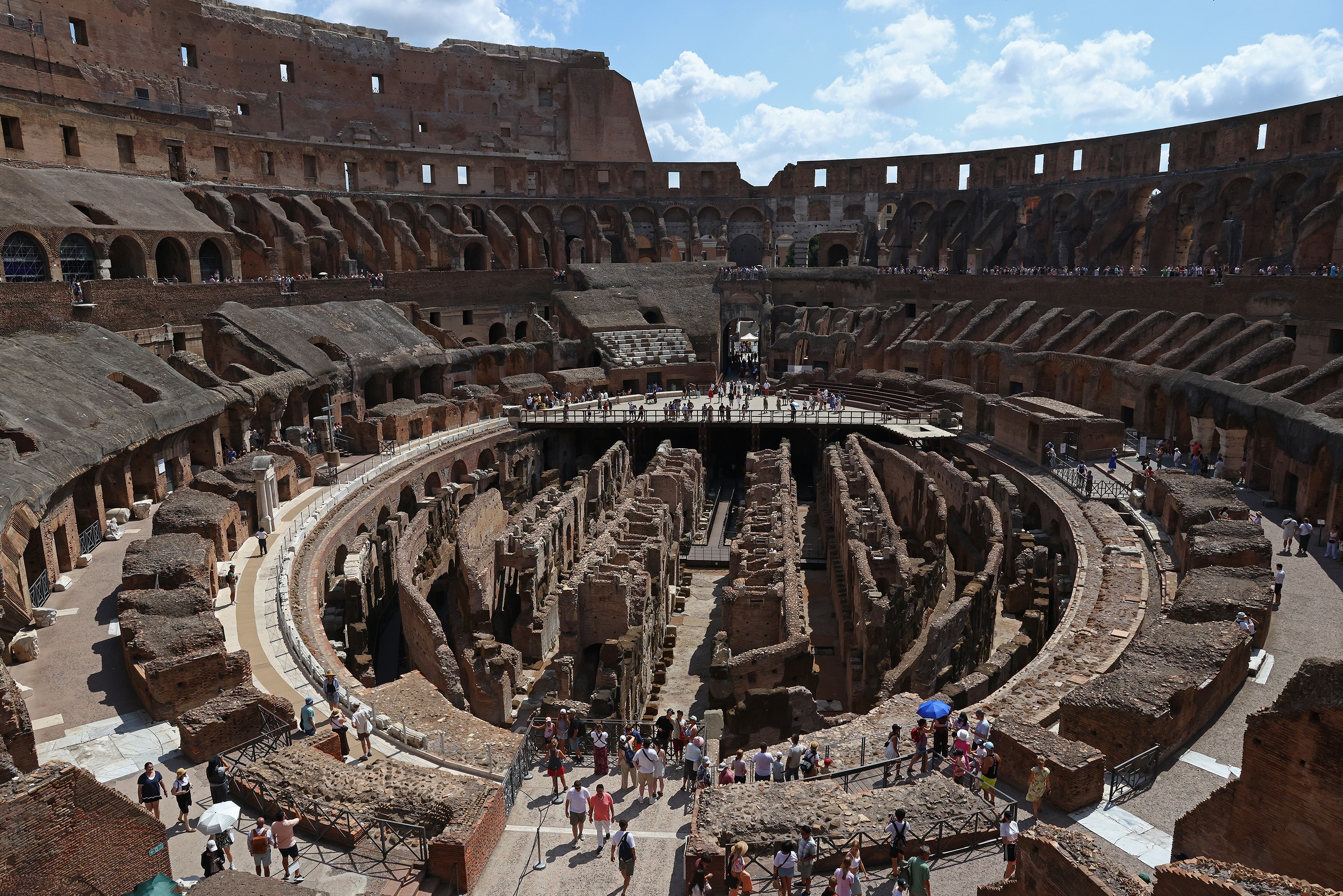 [Roman Colosseum]
